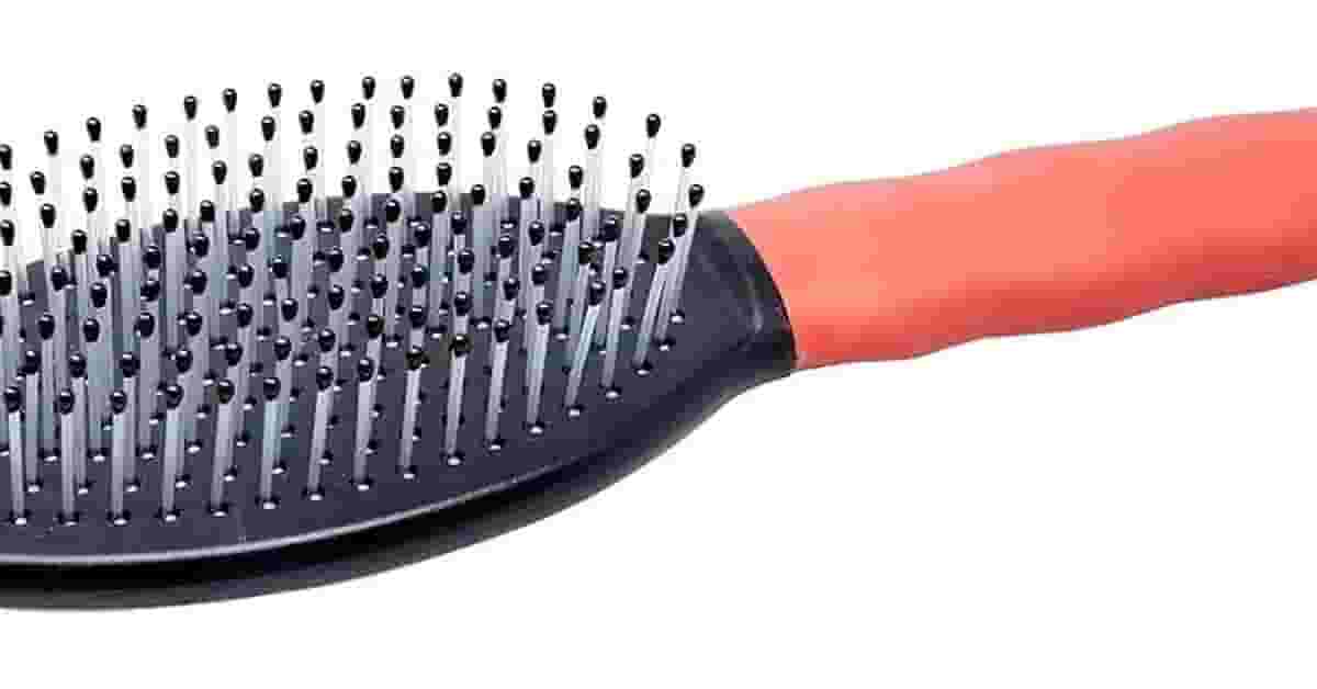 Qual a Melhor Escova para Cães de Pelo Longo e Grosso