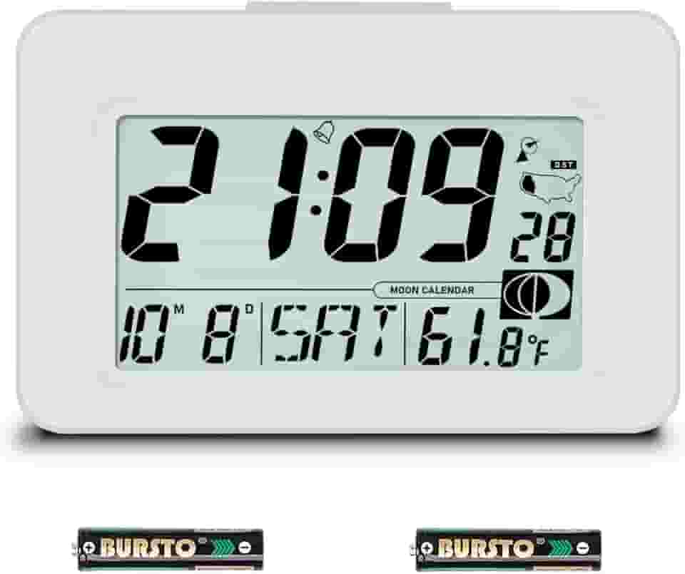 Despertador atômico prático – Relógio digital operado por bateria de 15 cm com segundos, autoconfiguração, sincronização automática, horário de verão, fusos horários selecionáveis, relógio portátil de
