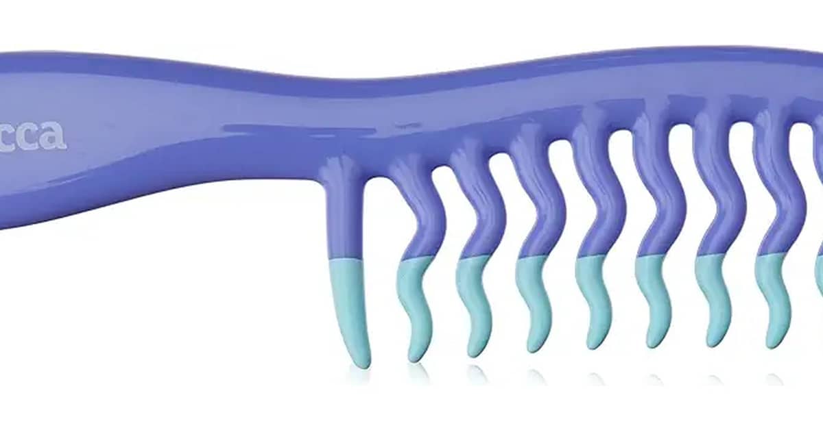 Melhor Pente para Cabelo Cacheado: Definição e Desembaraço