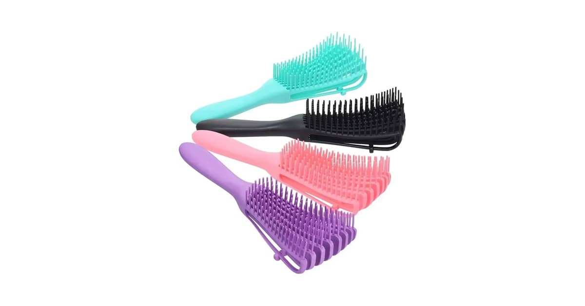 Melhor Tipo de Pente para Cabelo Cacheado: Definição e Desembaraço