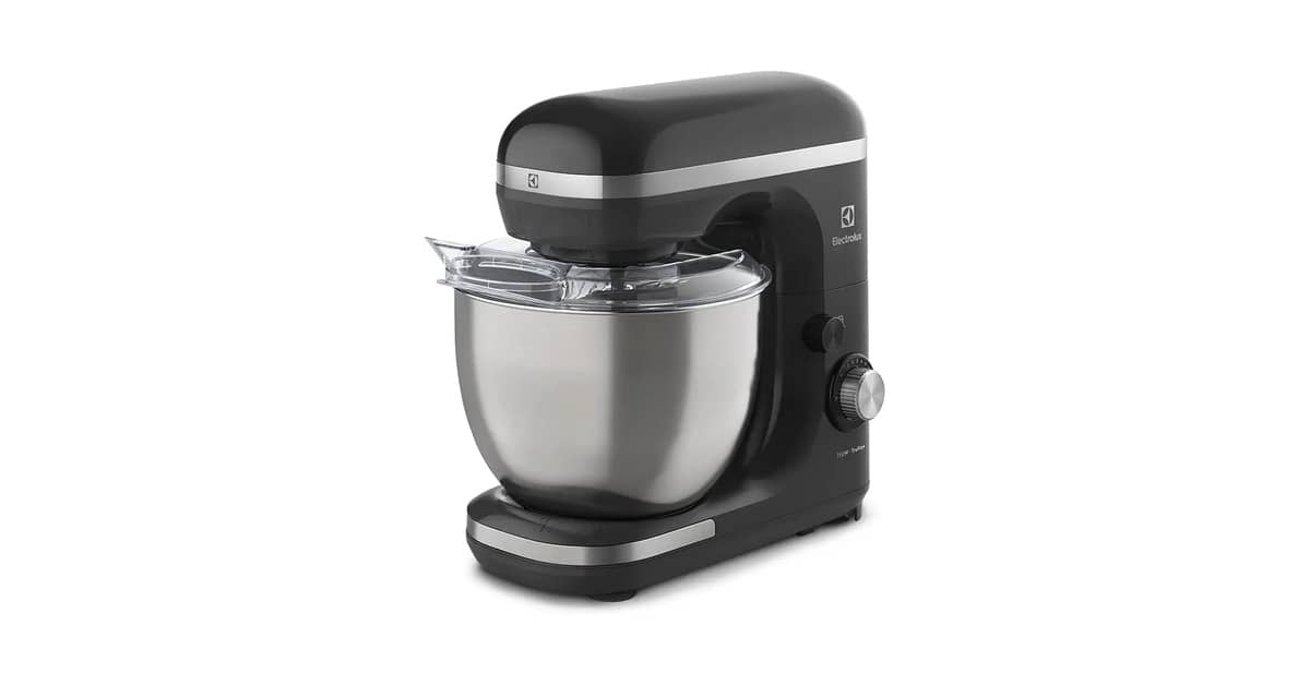 Qual a Melhor Batedeira com Tigela de Inox e Movimento Planetário? Guia de 7 Modelos Potentes