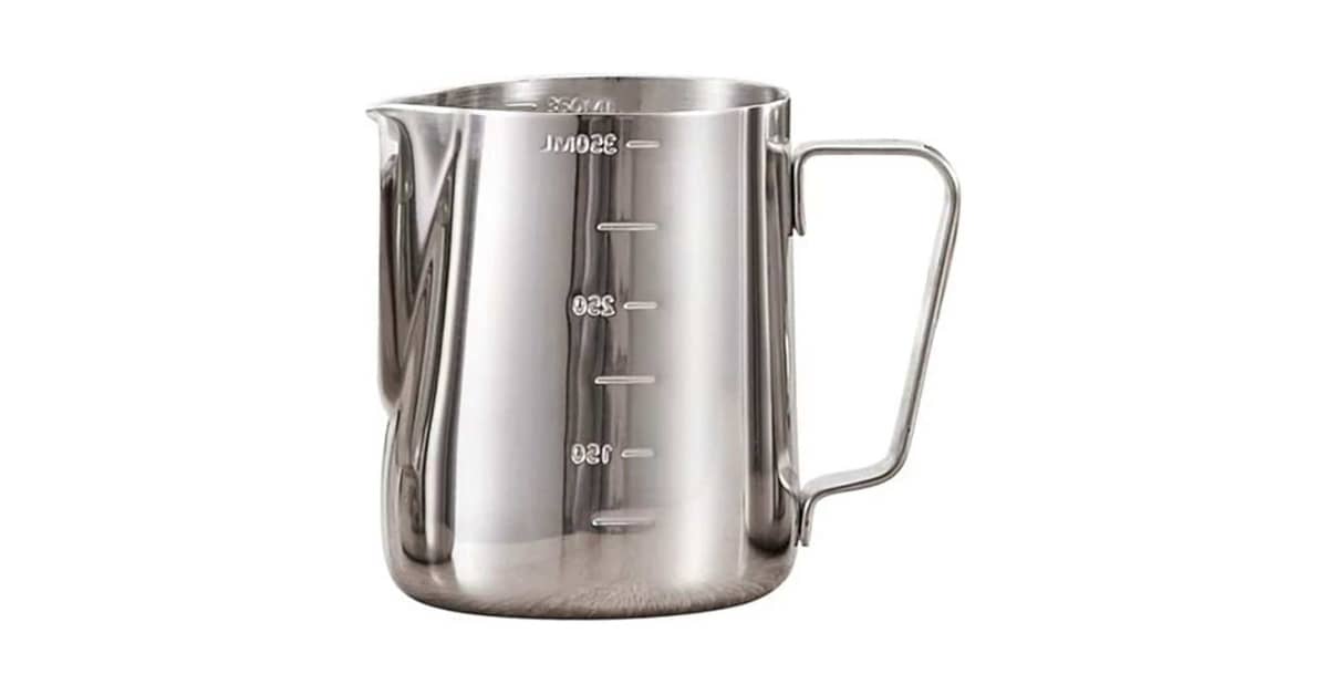 Qual a melhor leiteira pitcher? 10 Opções para Latte Art