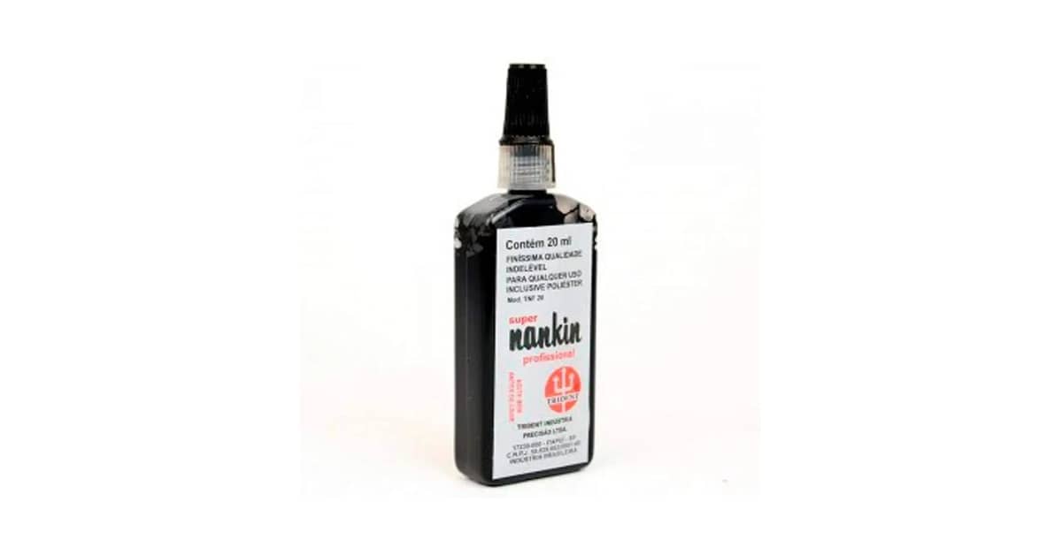 Qual a melhor tinta nanquim para traços permanentes