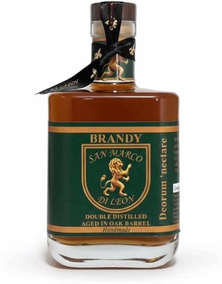 BRANDY SAN MARCO DI LEON - ENVELHECIDO BARRIL DE CARVALHO TOSTA MÉDIA - DUPLA DESTILAÇÃO - ARTESANAL - SABOR SUAVE E AMADEIRADO - NOTAS FRUTAS VERMELHAS, AVELÃ, MEL E CHOCOLATE - 700 ml 40% vol.