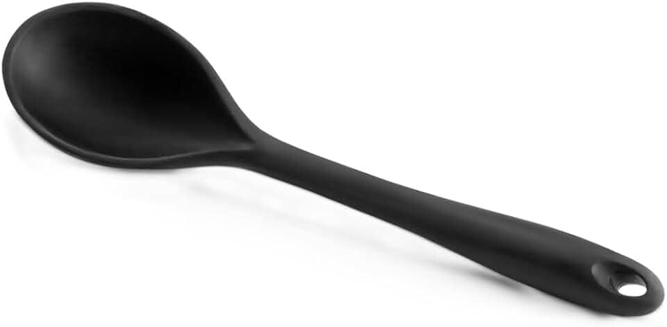 Mimo Style Colher de Silicone Preta, Material de Silicone Resistente e Flexível, Suporta Temperaturas de Até 220ºC, Prática, Simples e Leve Pesando Apenas 130 Gramas Facilitando o Manuseio