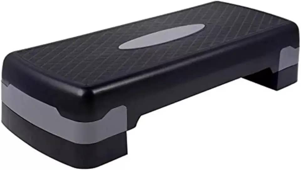 Step de Academia para Exercício Aeróbico 67 x 28 x 10-15cm com Regulagem de Altura Premium Rubber Fit