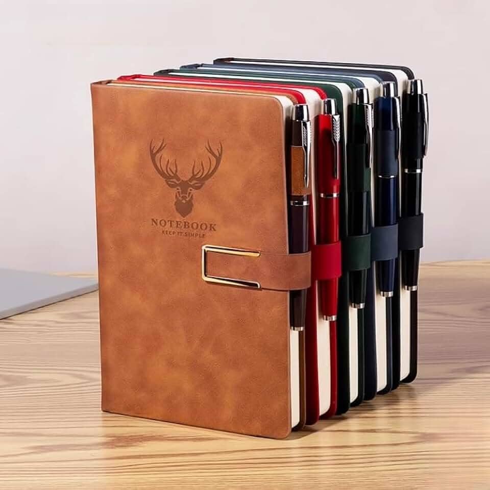 Caderno de capa dura A5, diário de couro sintético com 100 folhas com fivela magnética e suporte de caneta para homens e mulheres, diário forrado com 80 g de espessura para escritório, negócios