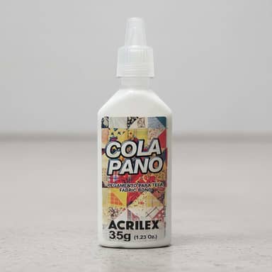 Cola Pano 35g com Bico Aplicador – Fixação Forte em Tecidos | Ideal para Patchwork, Apliques, Roupas e Artesanato