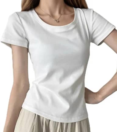 Camiseta de manga curta versátil com gola redonda de cor sólida