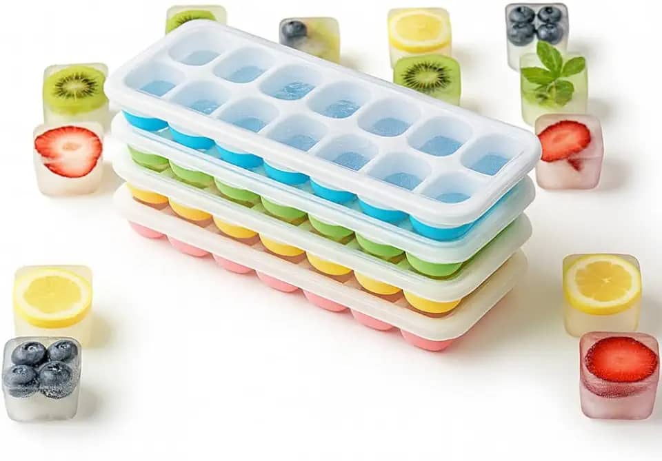 Kit 4 Formas de Gelo Silicone com Tampa Coloridas e Resistentes Premium