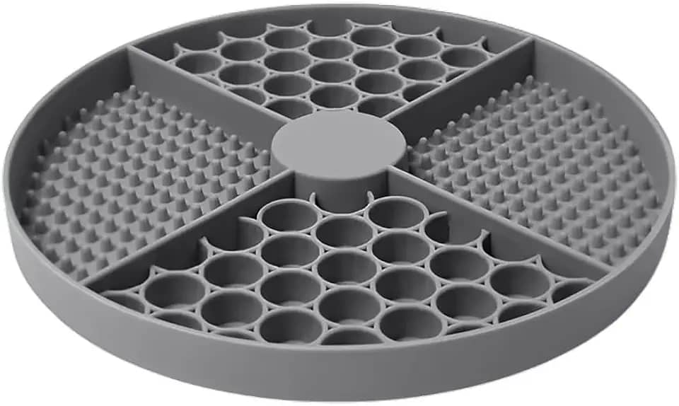 Tapete Lamber/Comedouro de Silicone Pet Life NT-13 para Cães/Gatos, 4 Seções, Alimentação Lenta, Design Prático, Cor Cinza