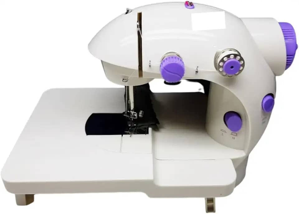 Mini Máquina De Costura Reta Portátil Bivolt 110V/220V Branca Com Mesa Extensora Compacta e Completa