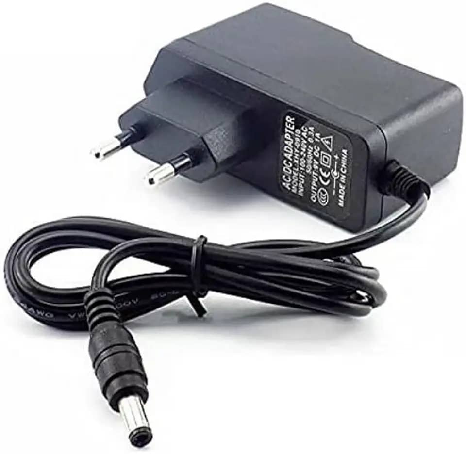 Fonte Estabilizada Chaveada 5V 2A Bivolt com Entrada P4 2,1 x 5,5mm para TV Box e Modem