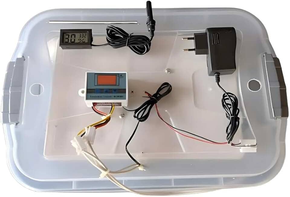 Chocadeira Compacta Bivolt Para 30 Ovos Galinha Com 1 Resistência Reserva Mais 1 Termo Higrômetro