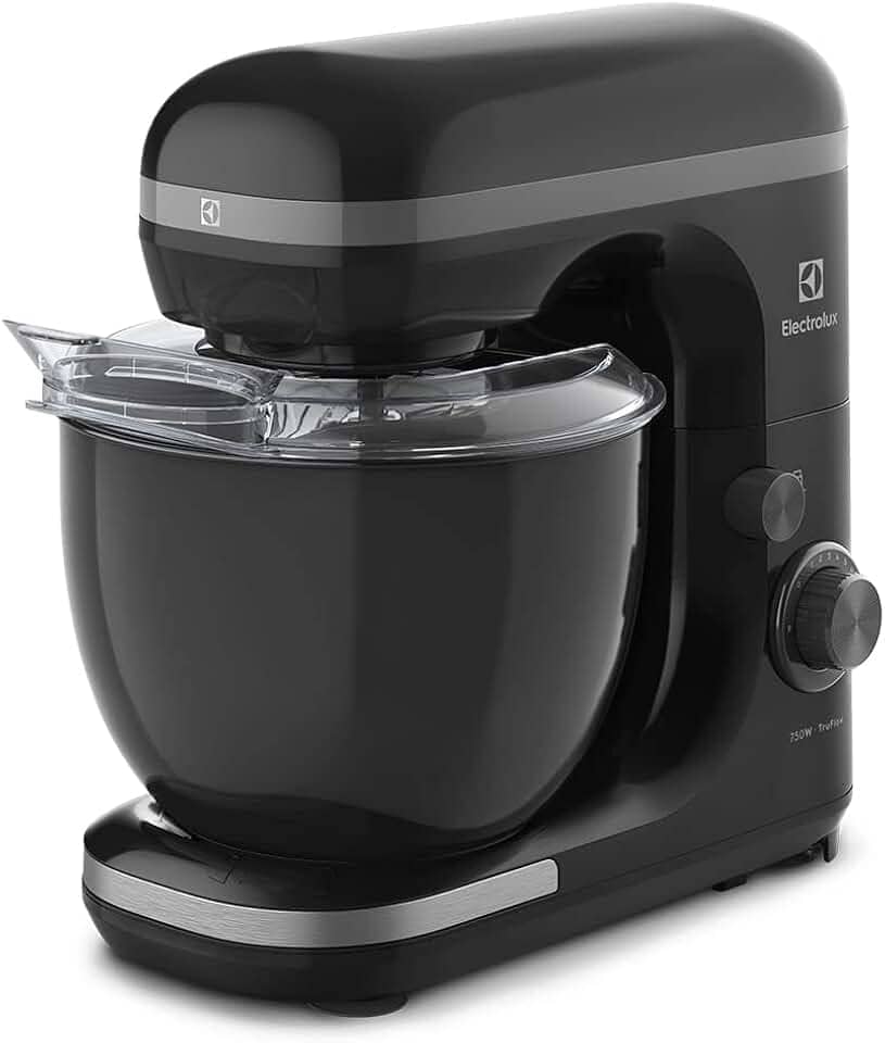 Electrolux Batedeira planetária potente capacidade 5L 750W 12 velocidades função pulsar massa pesada pes antiderrapante EKM30 preto 127v