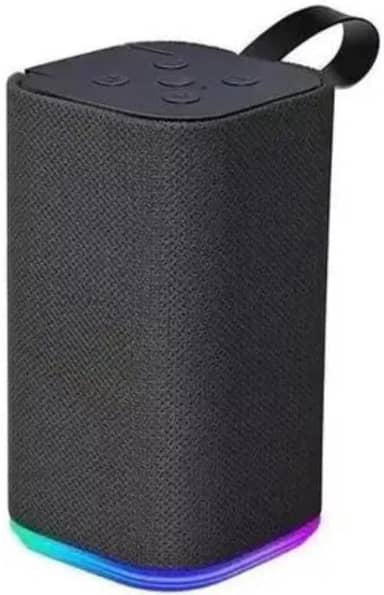 Caixa de Som Bluetooth, Excelentes Graves, Rádio FM, Entrada USB, Micro USB e Entrada Aux para Cabos P2, Alcance 10M, Led Colorido RGB em 7 Cores- Distribuição Exclusiva QH Shopp (Preto)