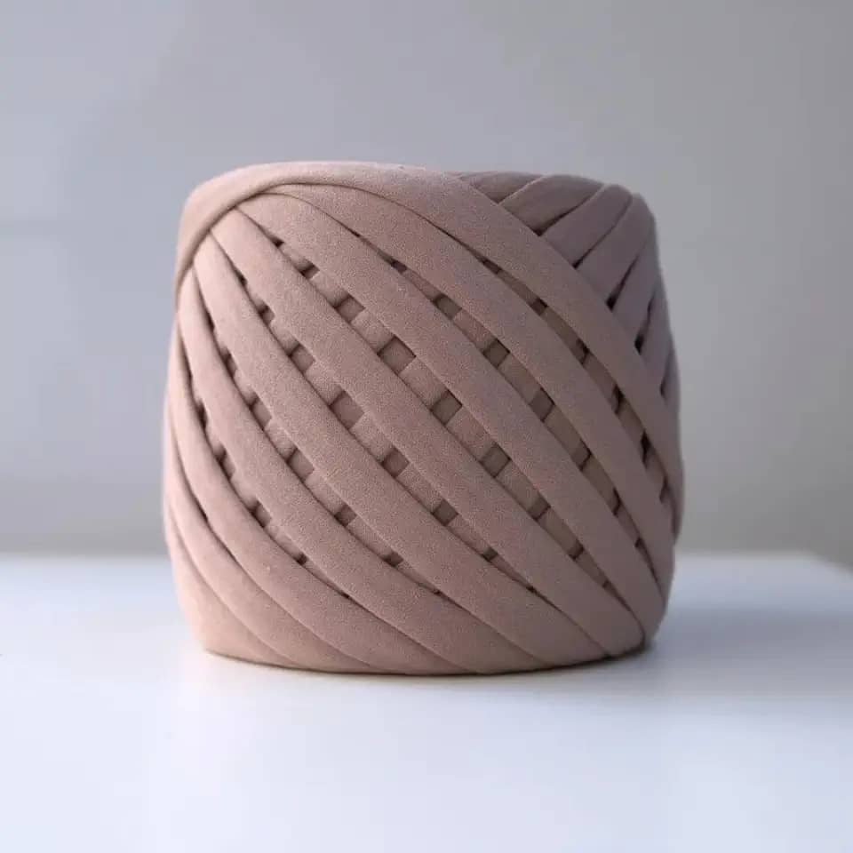 Fio de Malha Dalia Premium 500g – Espessura 33mm, Anti-Pilling, para Crochê, Tricô e Bolsas Artesanais (8012-Caramelo)