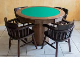 Mesa de Carteado com Gavetas e Porta copos Vintage - 0,90x0,80 - Com xadrez - Verde