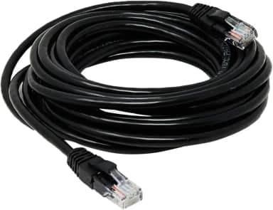 Cabo de Rede PlusCable Preto 5Metros PC-ETHU50BK Cat.5E Patch Cord - Conectores RJ45 Capa de PVC