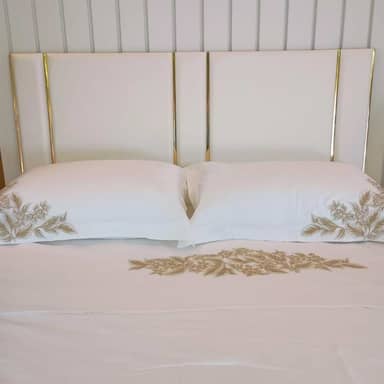 Cabeceira estofada antialergica Adesiva em módulos (Branco, Cama Queen 1,60 x 0,60)