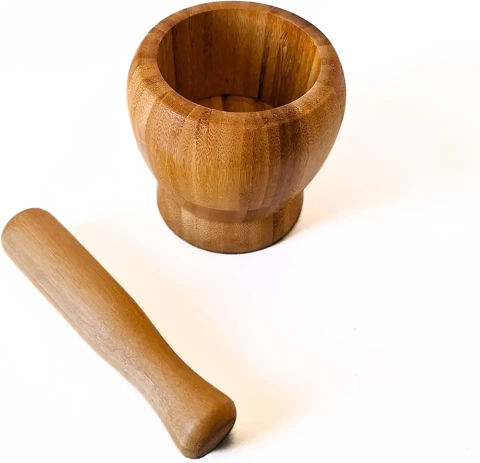 Pilão de Madeira com Socador 2 Peças – Conjunto para Temperos, Ervas e Especiarias, Rústico, Ecológico e Durável, Fácil de Limpar, Ideal Cozinha Artesanal, Uso Diário, Almofariz