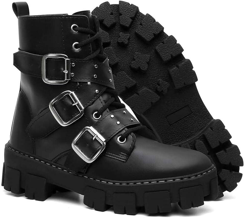 Bota Coturno Feminina Tratorada Preta, Couro Sintético, 3 Fivelas, Cadarço, Solado Grosso, Cano Alto, Estilo Country, Casual