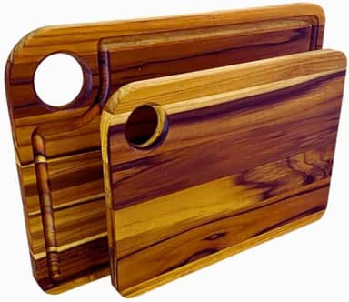 Kit de 2 Tábuas de Corte em Madeira, para Cozinha Corte Legumes e Churrasco, Design atemporal