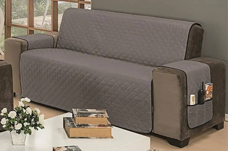 Protetor De Sofá Impermeável 3 Lugares Padrão Liso Dupla Face Tecido Microfibra Cinza/Preto