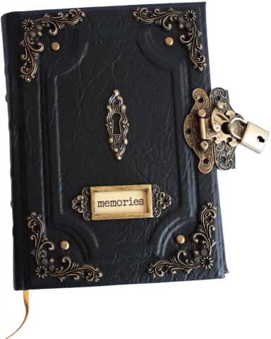 Caderno Grimório Diário Feito à Mão - Memories A5 200 Folhas