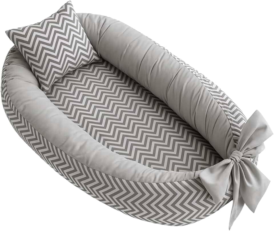 Ninho redutor de berço bebê percal 100% algodão + Almofada Anatomica Estampada Unissex (Chevron Cinza)