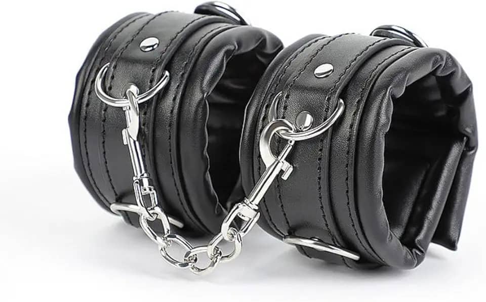 Algema com Correte em Couro Macio Acolchoada Preto 35cm x 6cm