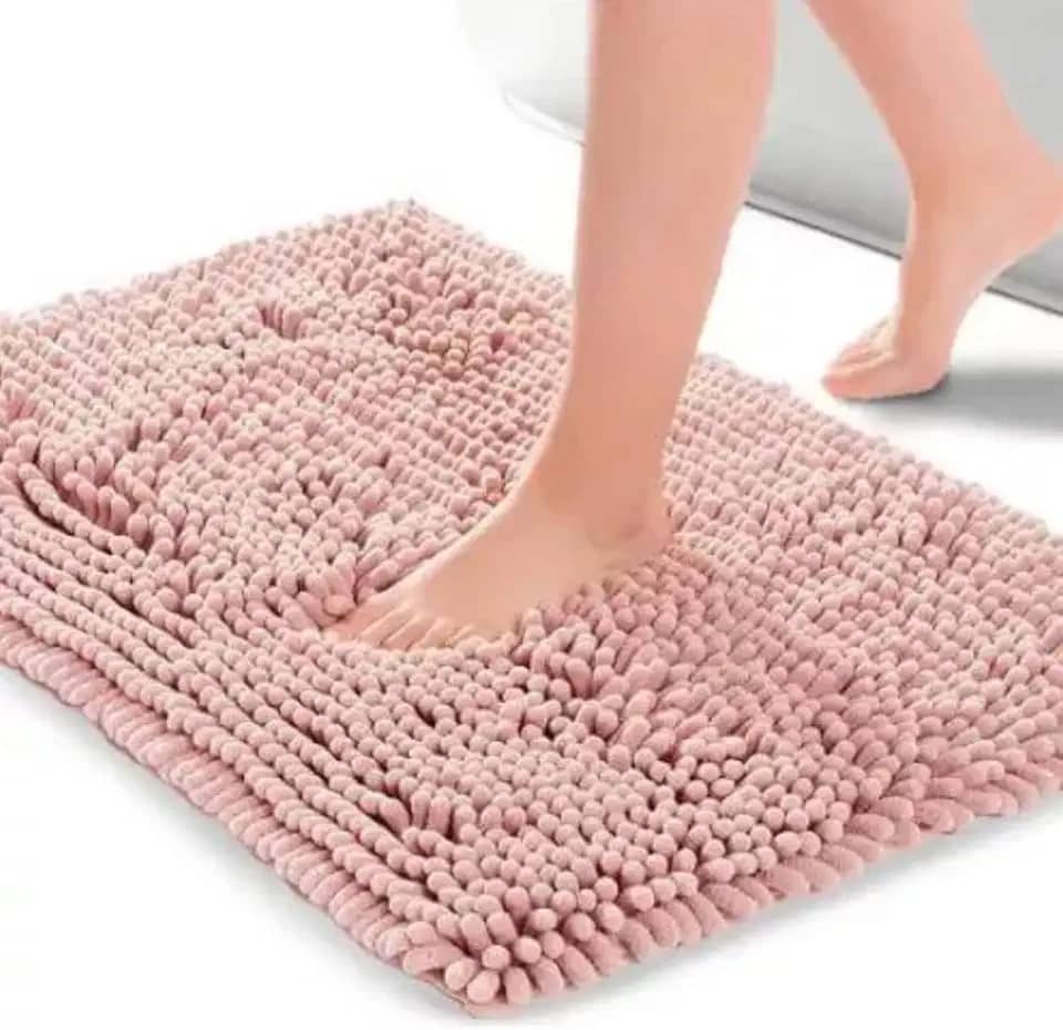 Tapete Banheiro Bolinha Antiderrapante Absorvente Super Macio (Rosé)