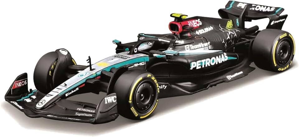 Bburago - Mercedes AMG Petronas W15 Lewis Hamilton #44 2024 - Modelo de carro realista em escala 1:43, dirigido por Lewis Hamilton, licença oficial da Mercedes, idade recomendada a partir de 3 anos