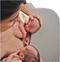 Almofada Amamentacao Gemeos Grande Gemelar - Cinza