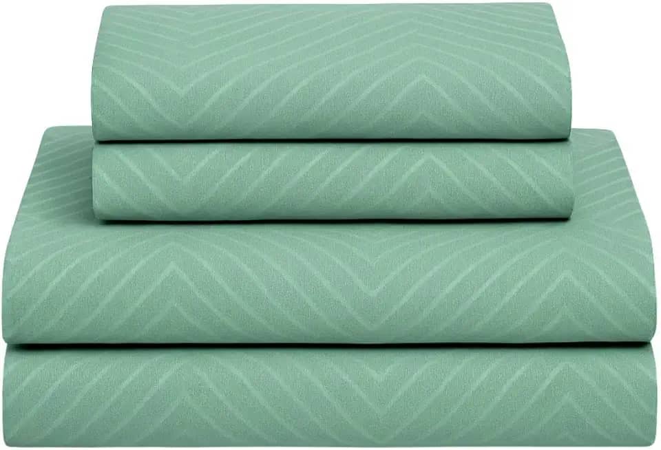 Jogo de Cama Bordado Acetinado Embossed 4 Peças - 1 Lençol de Cima, 1 Lençol de Elástico e 2 Fronhas, Não faz bolinha Toque Percal Em Poliéster Extra Macio | ADMIRARE (MONTANHA, QUEEN)