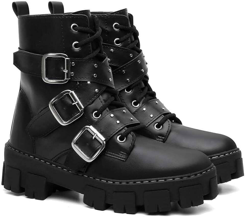 Coturno Gótico Feminino com 3 Fivelas, Preto, Plataforma Tratorada, Cadarço e Solado Grosso, Estilo Punk Rock