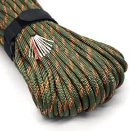 Corda de paraquedas Survival Paracord PSKOOK 100 pés Fire Starter Corda de paraquedas 7 fios Nylon com Tinder Vermelho Linha de pesca PE Fio de algodão para cordões ao ar livre, pulseiras, envoltórios