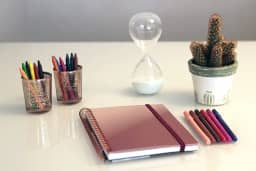 Caderno Escolar 1/4 96 Folhas Bronze Confetti