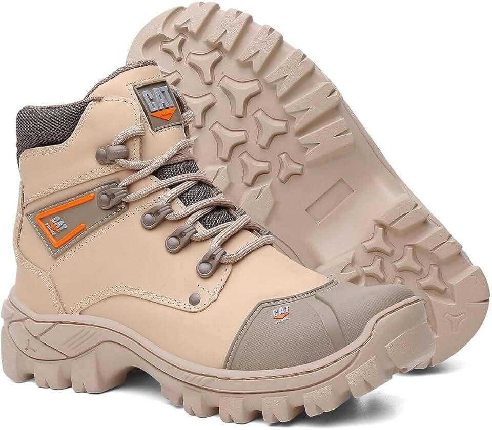 Bota Masculina Em Couro Para Trabalho Com Bico PVC e C.A