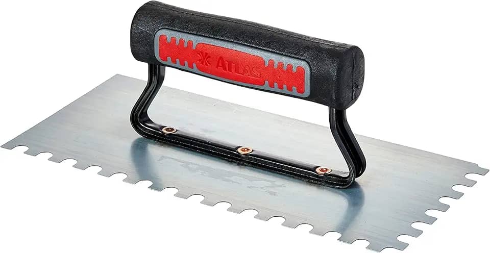 Atlas - Desempenadeira de Aço Temperado Dentada de 8mm com Cabo Plástico com Duas Haste de Fixação