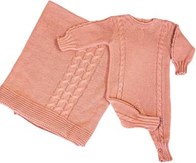 Saída de Maternidade Premium Kit 2 Peças Macacão e Manta em Tricô com Trança Para Bebês Tamanho Médio Unissex