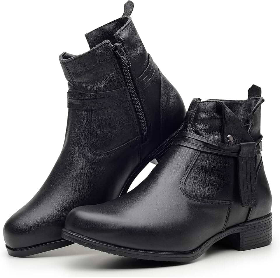 Bota Feminina Cano Curto em Couro Legítimo com Ziper