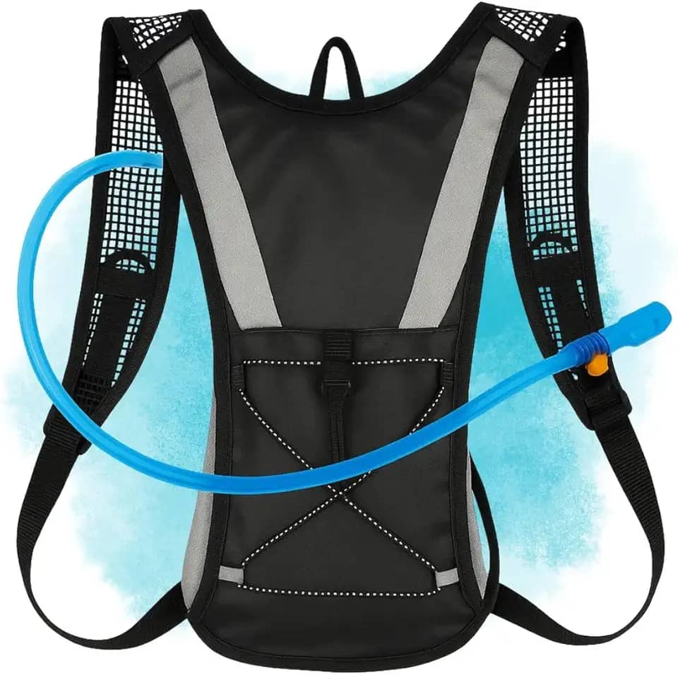 Mochila de hidratação 2L, Preta e Cinza Leve e confortavel para trilhas e corridas.