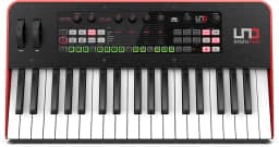 IK Multimedia UNO Synth Pro 3 sintetizador analógico monofônico com 37 teclas sintetizador FATAR ponderado, filtro multimodo, arpegiador, sequenciador de 64 passos, entrada de áudio,