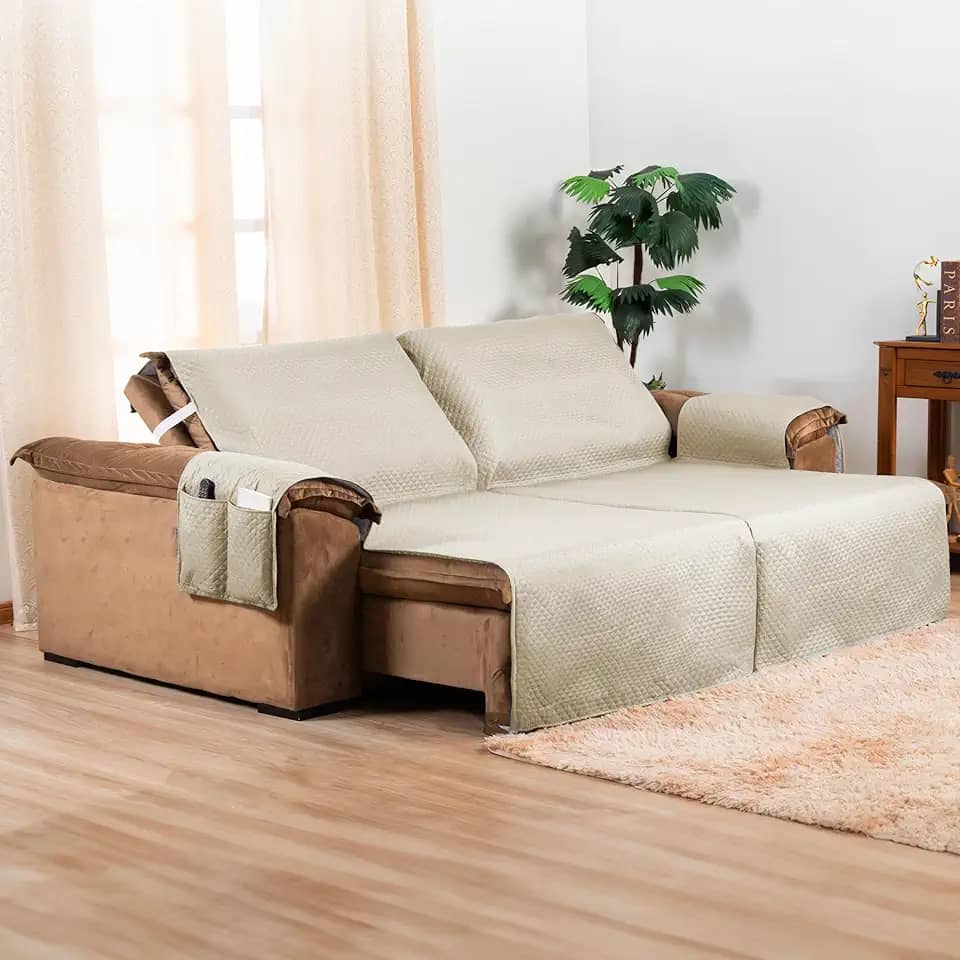 Protetor de Sofá Retrátil 2 Lugares 2,00m x 2,40m Impermeável | Capa para Sofá com Bolso Lateral | Proteção Contra Manchas, Pets e Crianças | Lavável e Resistente (Bege)