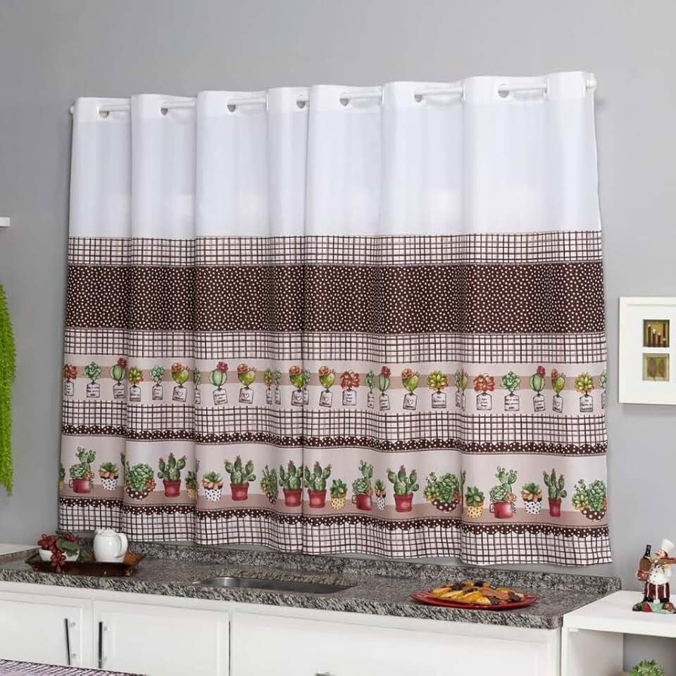 Cortina Cozinha Oxford 2,00x1,40 Estampada Cappuccino Janela Vitrô Ilhós Blackout Blecaute Decorativa Poliéster Varão (Cacto)