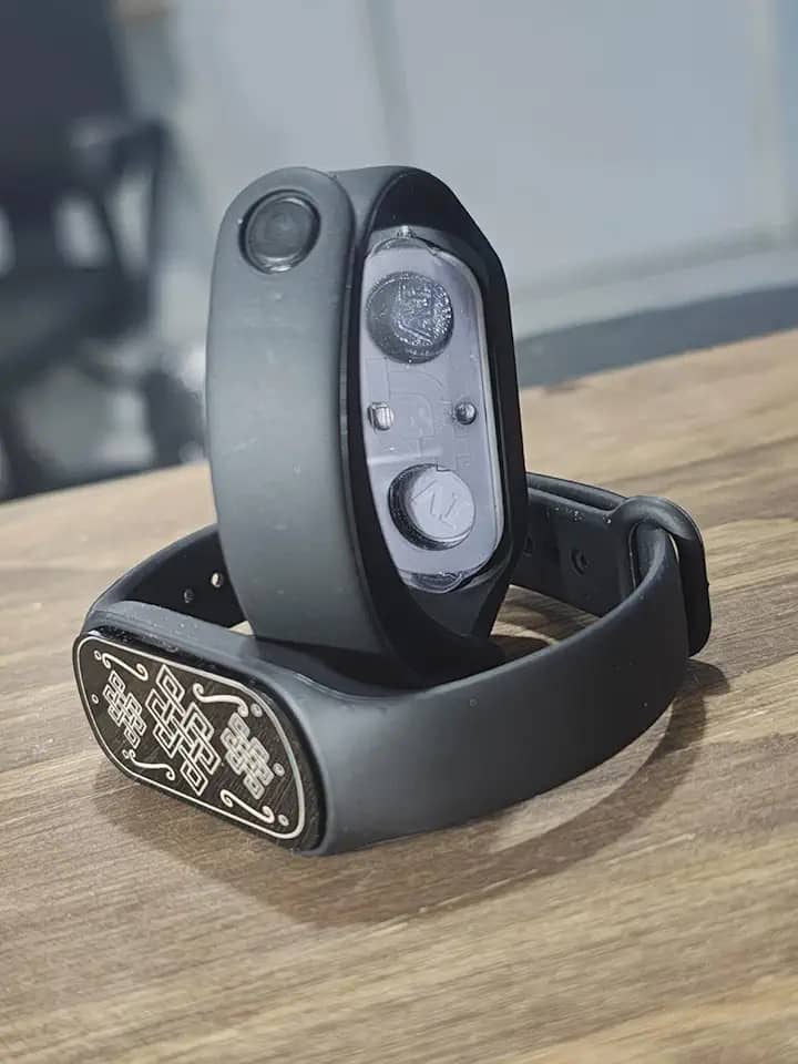 Pulseira Magnética Pulsar MagnetLife, Bracelete de Silicone Ajustável, Verde, com Ímãs de 3500 Gauss e Turmalina