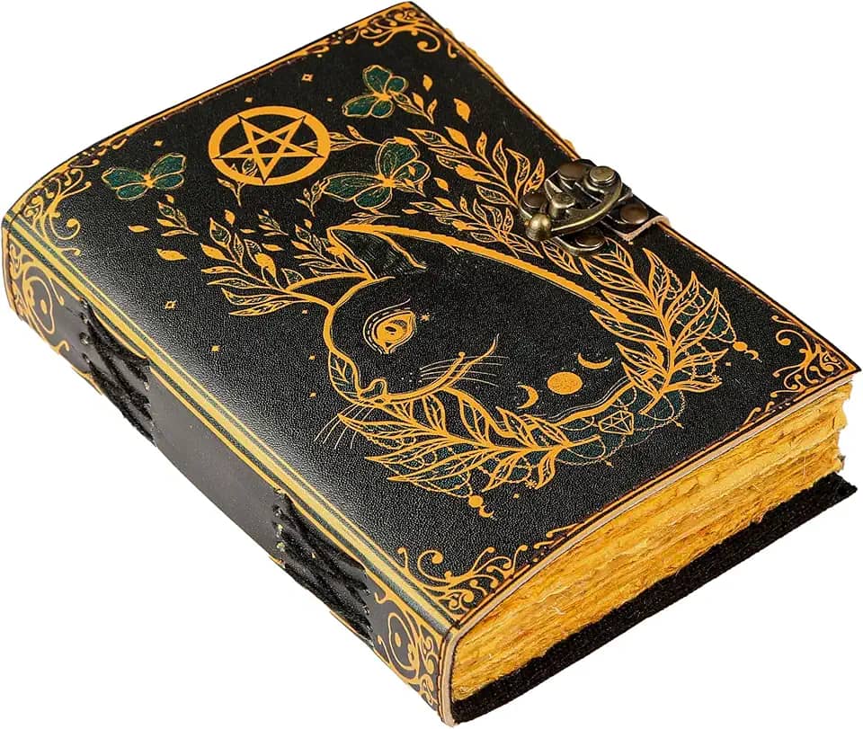 Caderno de feitiços em branco Livro das Sombras com estampa de gatinho bruxa com 200 páginas vintage de suprimentos de bruxaria, caderno wiccan feito à mão de papel Deckle Edge Grimório Diário de couro, caderno de desenho 17,78 x 12,7 cm