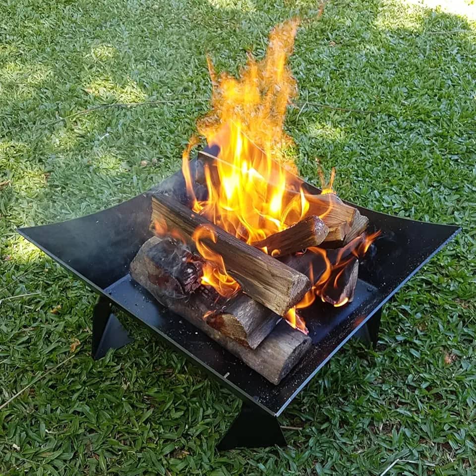 Lareira Quadrada A Lenha Para Área Externa 45cm