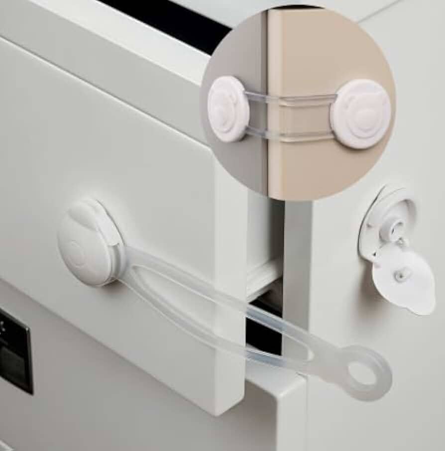 Kit 4 Travas de Gavetas e Armários Segurança para Crianças e Bebês Linha Premium M5 Armarinhos (2 Un)